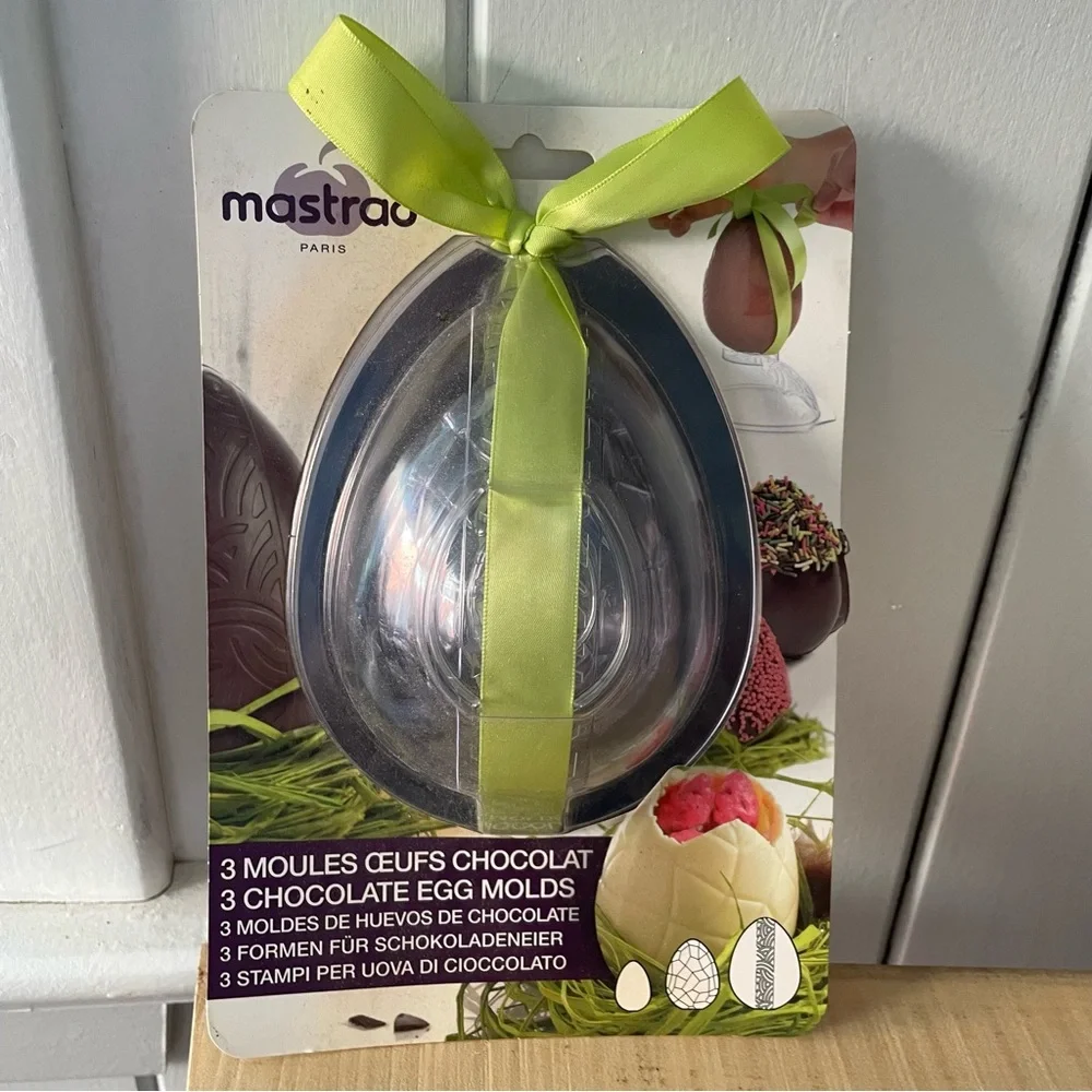 $10 SALE Set of 3 Chocolate Egg Molds Spring Easter Chocolatier Textured - Picture 6 of 6